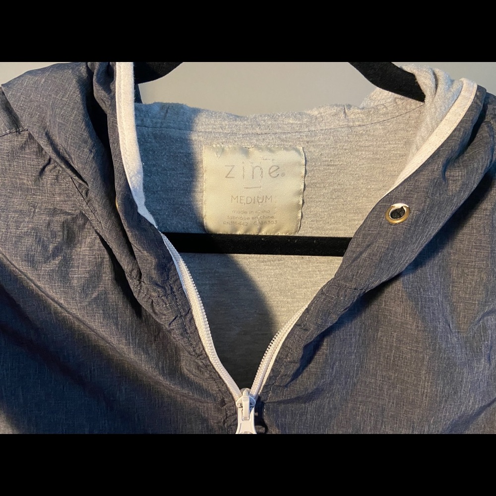 Windbreak pullover - Picture 4 of 6